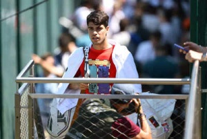 Carlos Alcaraz Aims for Wimbledon Three-Peat, Eyes Exclusive Open Era Club