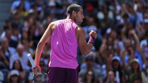 Carlos Alcaraz Wows US Open with Unbelievable Behind-the-Back Shot; Watch the Highlight