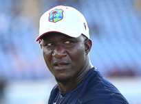 Daren Sammy Fined, Handed Demerit Point for Holdstock Umpire Criticism
