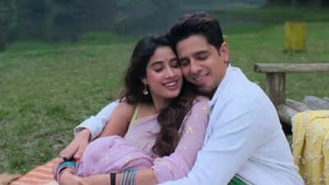 'Param Sundari' advance box office day 1: The Sidharth Malhotra, Janhvi Kapoor film expected to open at Rs 10 crore on Friday