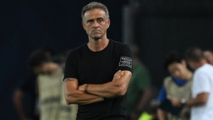 PSG's Luis Enrique Faces Surgery, Sidelined After Cycling Mishap
OR
Luis Enrique's Cycling Accident Sidelines Him, Set for PSG Surgery
OR
Setback for PSG: Coach Luis Enrique Out After Cycling Accident, Collarbone Surgery