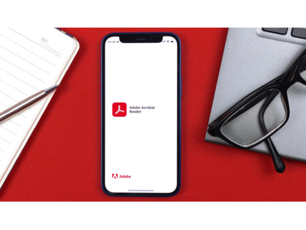 Converting JPG to PDF is simple on smartphones with the right app.