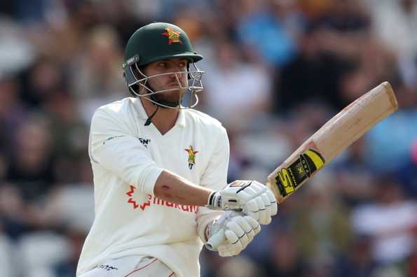 Bennett hit by bouncer.